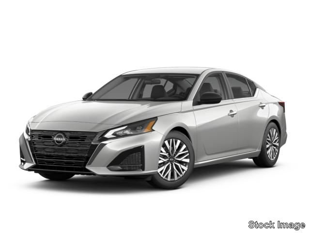 2025 Nissan Altima SV Special Edition photo 2