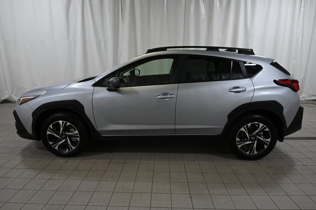 2024 Subaru Crosstrek Premium photo 2