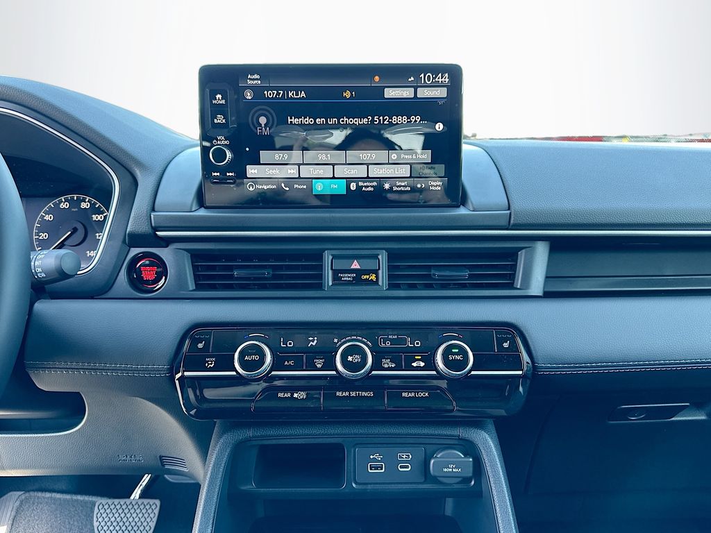 2025 Honda Pilot Touring photo 11