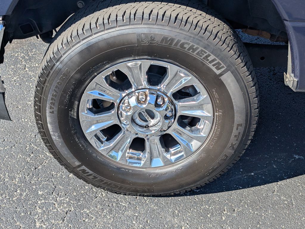 2019 Ford F-250 XLT photo 21