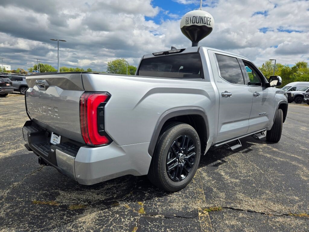 2023 Toyota Tundra Limited photo 12