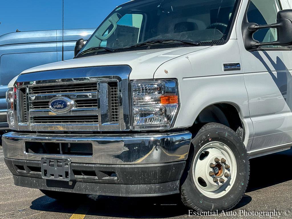 2025 FORD E-350 - Image 2