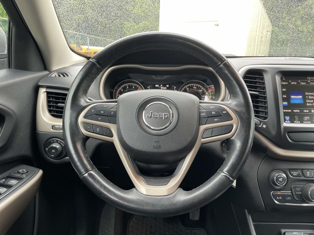 2017 Jeep Cherokee Latitude photo 15