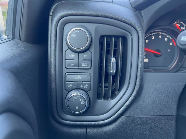 2026 Chevrolet Silverado 1500 Custom photo 27
