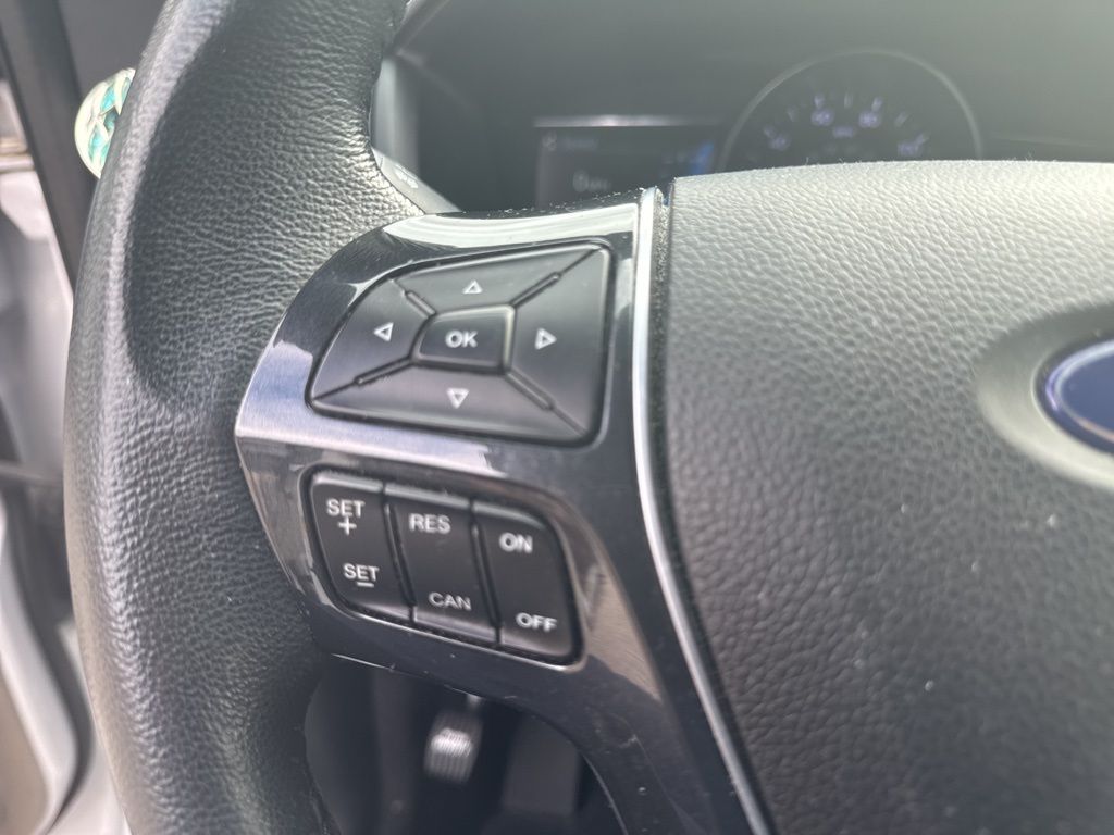 2019 Ford Explorer Limited photo 12