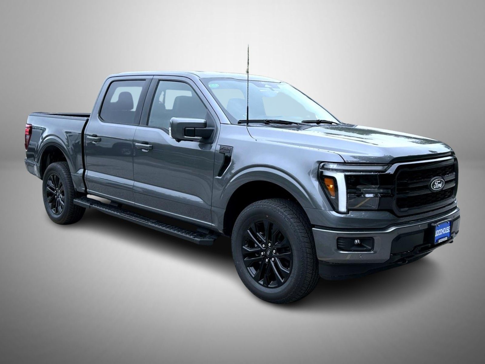 2025 Ford F-150 Lariat photo 3