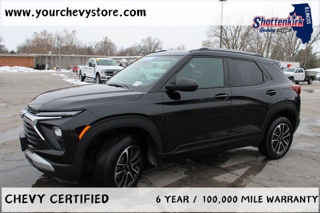 2025 Chevrolet Trailblazer LT photo 2