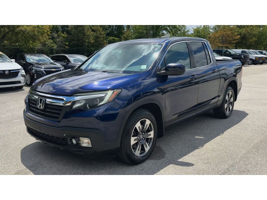 2017 Honda Ridgeline RTL-T photo 3