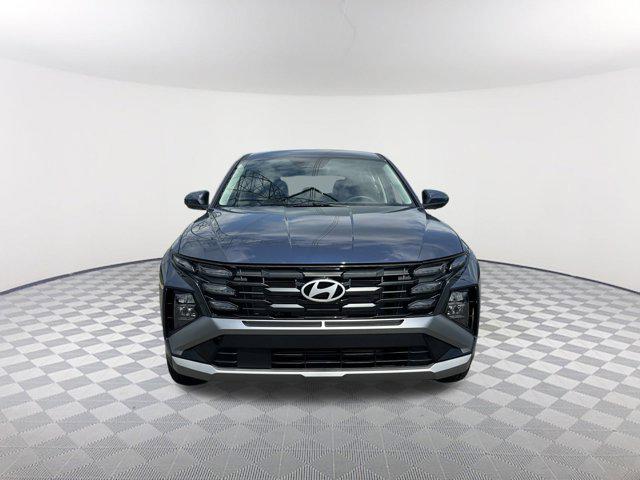 2025 Hyundai Tucson SE photo 2