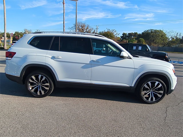 2019 Volkswagen Atlas V6 SEL Premium photo 2