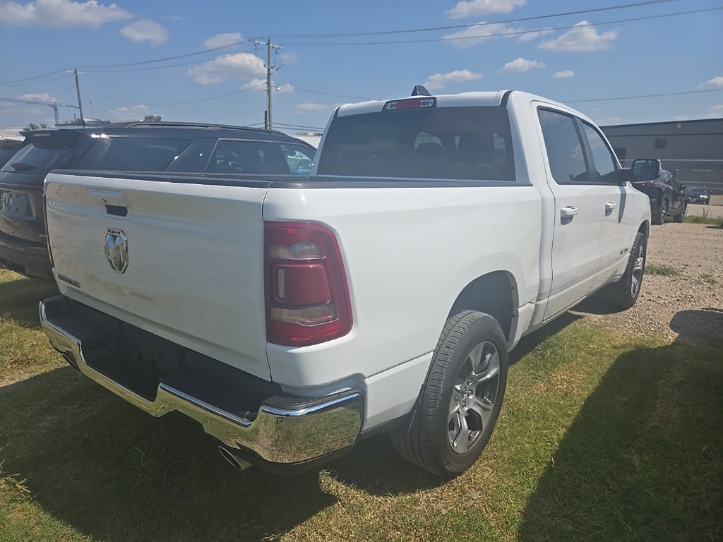 2024 Ram 1500 Laramie photo 3