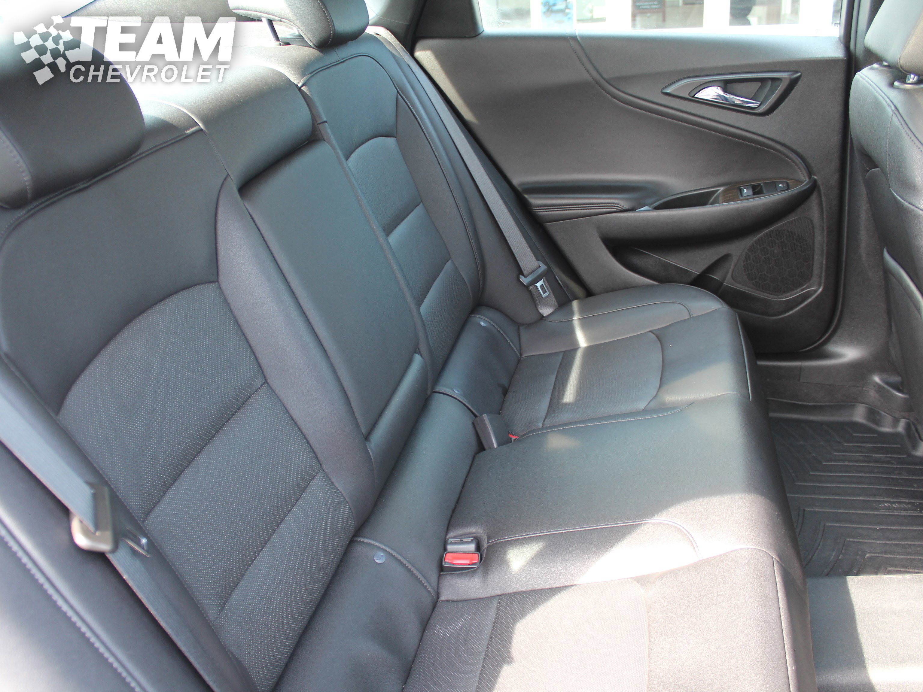 2022 Chevrolet Malibu Premier photo 24
