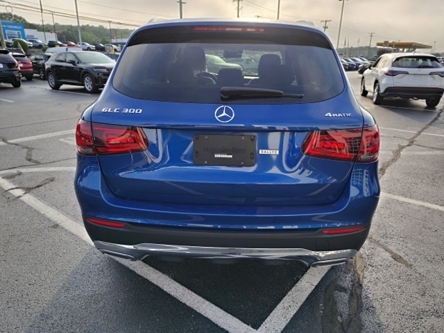 2022 Mercedes Benz GLC 300 4MATIC photo 4