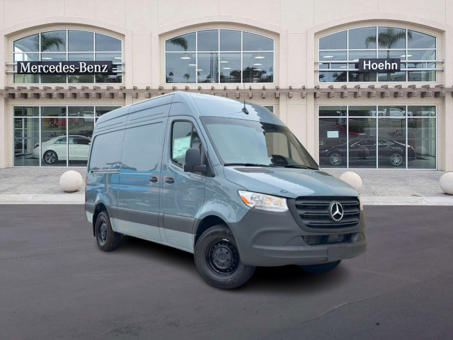 2026 Mercedes-Benz Sprinter Cargo Van Base's photo