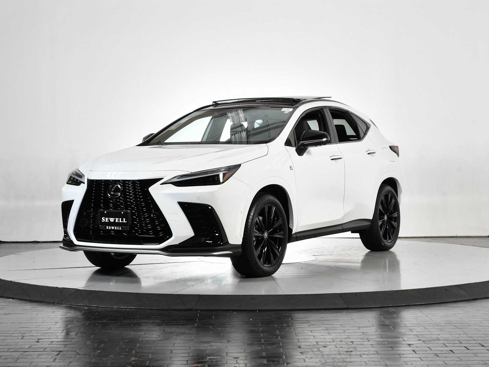 2026 Lexus NX Hybrid 350h's photo