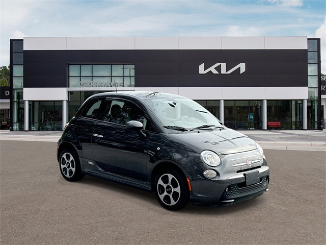 Used 2017 FIAT 500e Battery Electric with VIN 3C3CFFGEXHT620941 for sale in Woodstock, GA