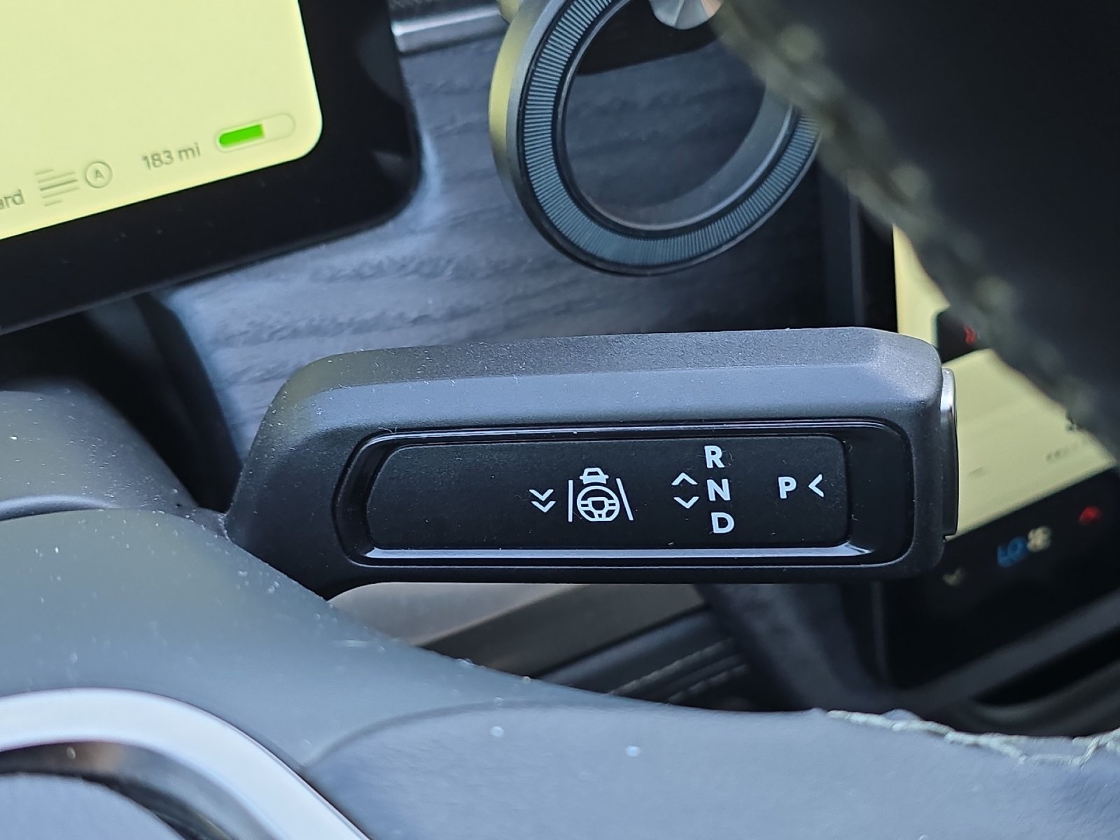 2023 Rivian R1S Adventure photo 19
