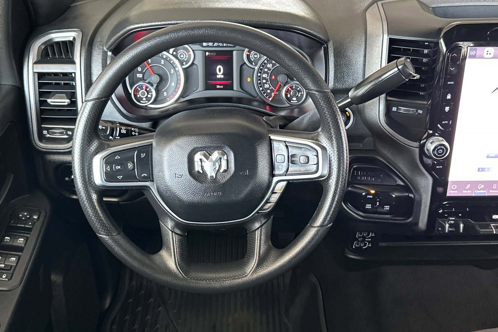 2025 Ram 3500 Tradesman photo 14
