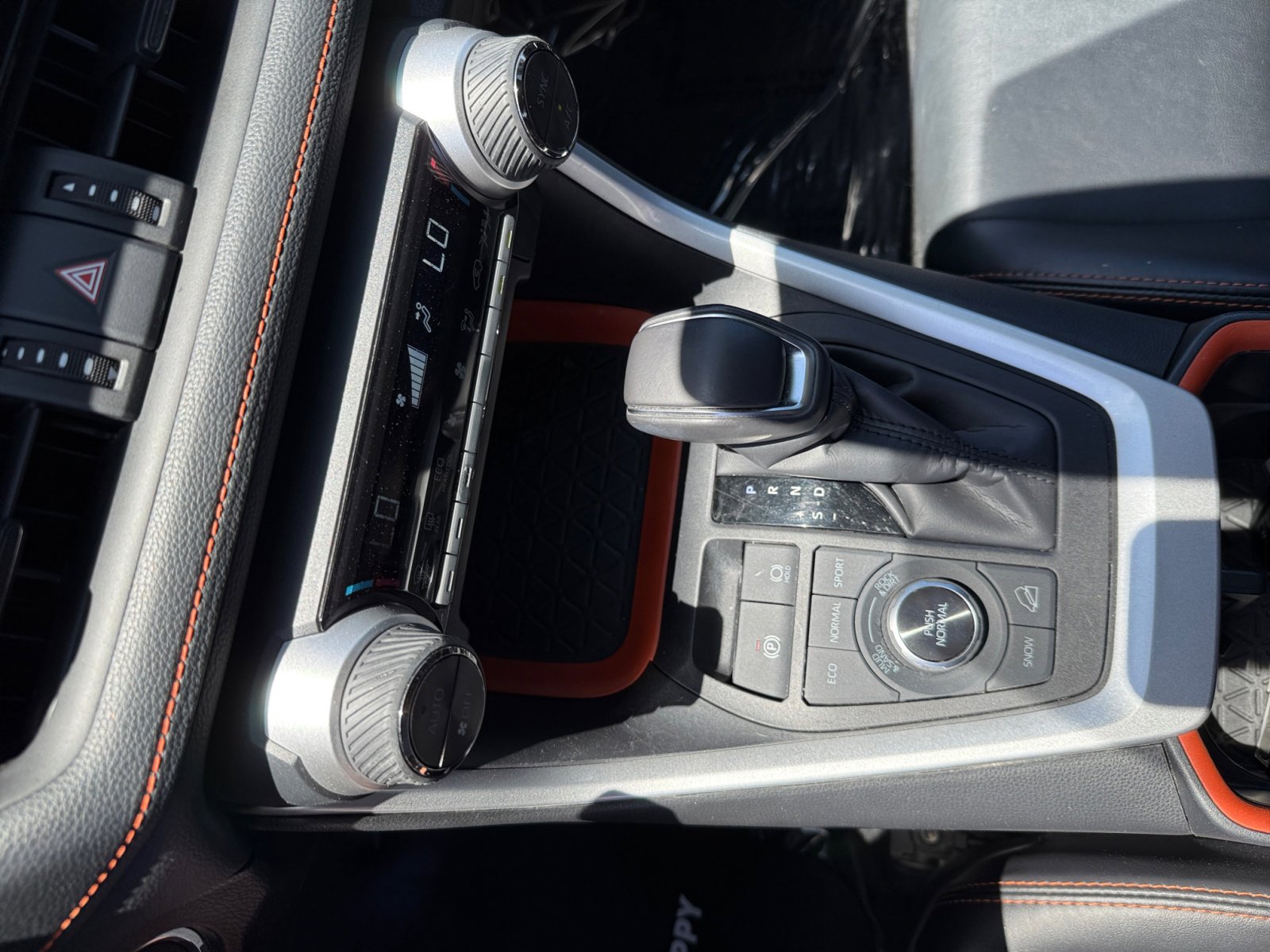 2024 Toyota RAV4 Adventure photo 9