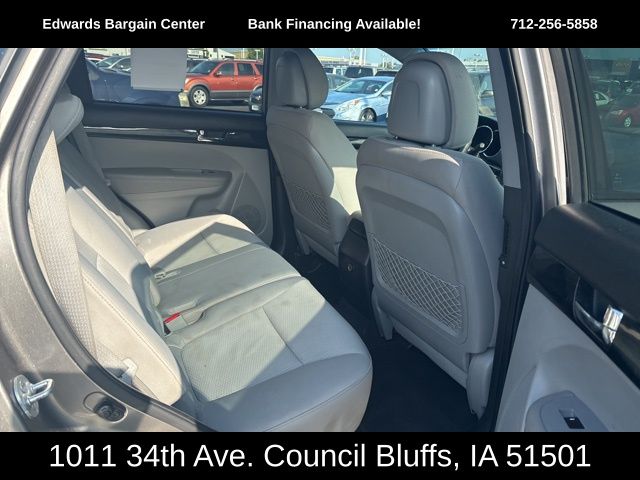 2012 Kia Sorento LX photo 9