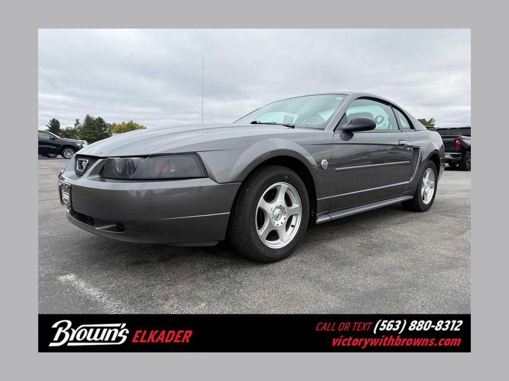 2004 Ford Mustang Standard
