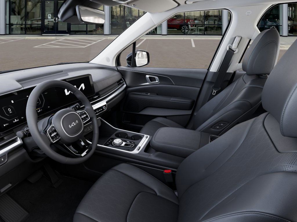 2026 Kia Carnival SX photo 17