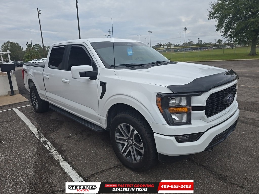 2023 Ford F-150 XL's photo