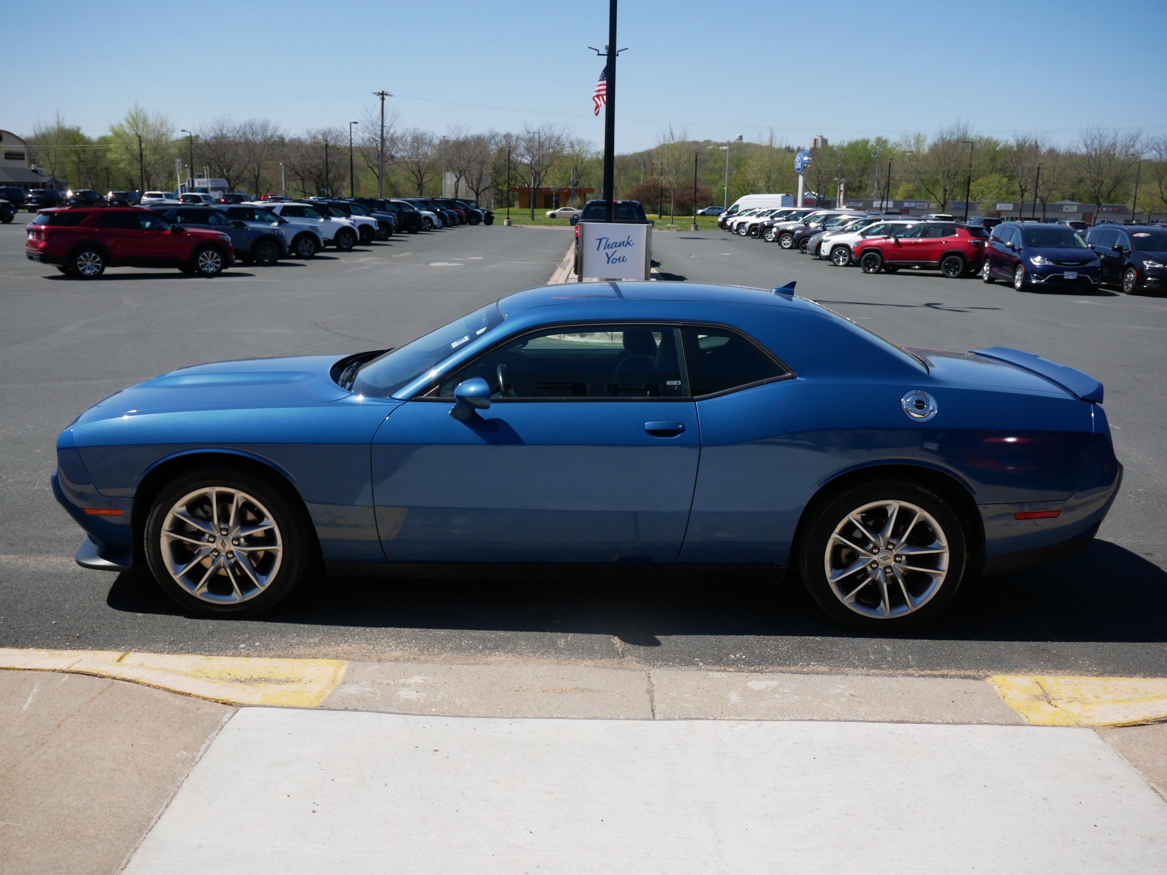 2022 Dodge Challenger GT photo 4