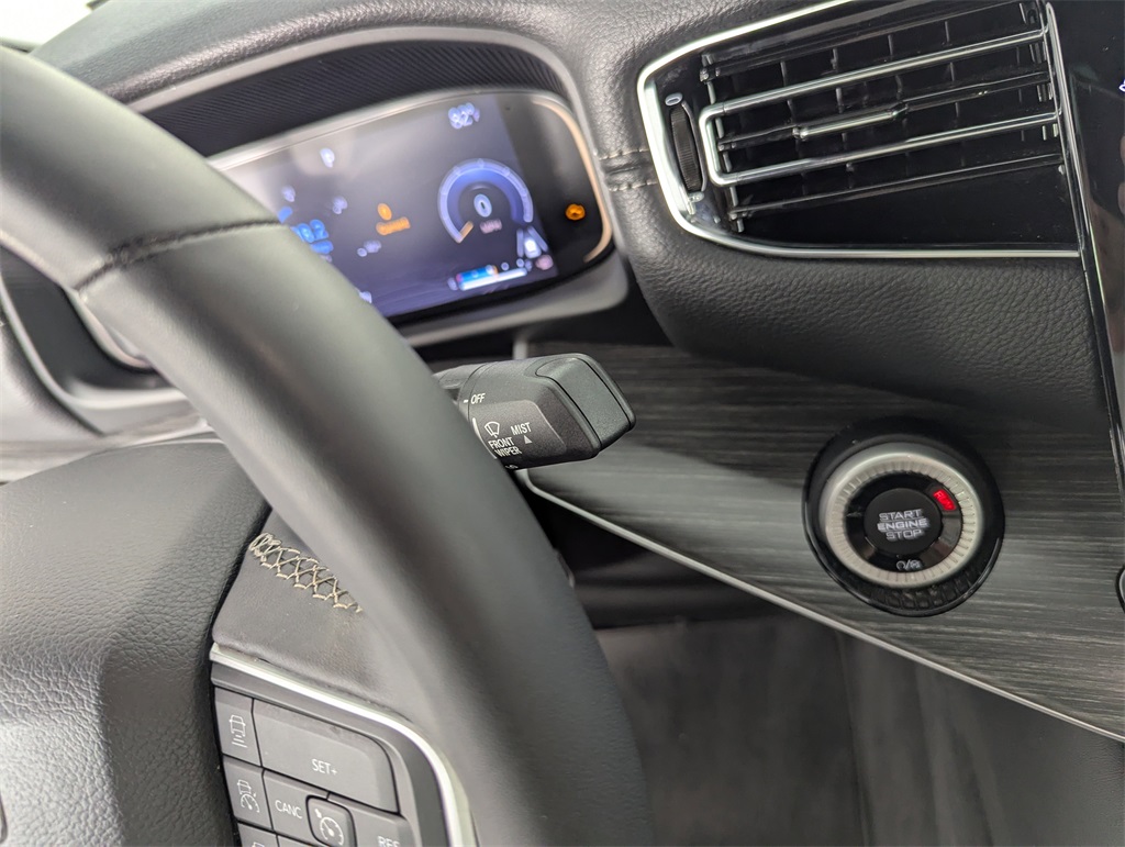 2023 Jeep Wagoneer L Series III photo 22