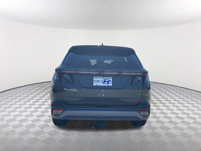 2026 Hyundai Tucson SEL Convenience photo 2