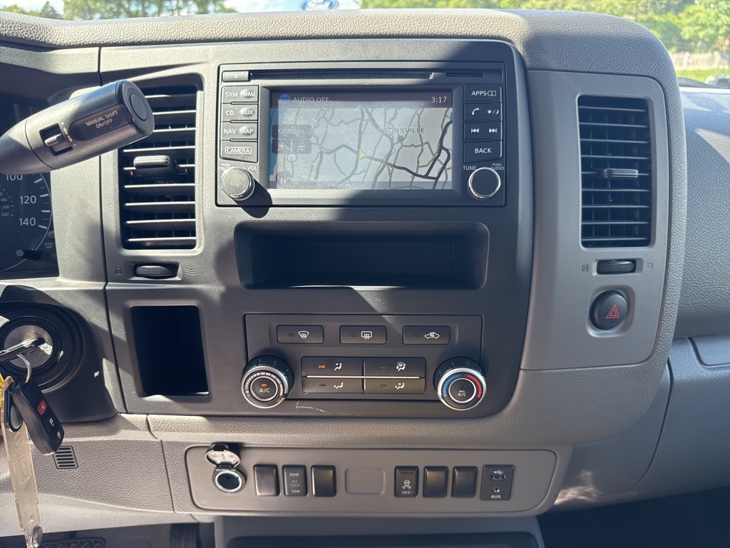 2018 Nissan NV3500 photo 13
