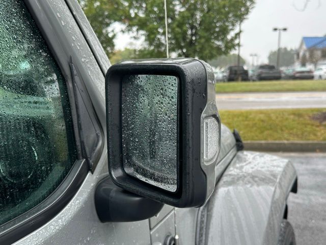 2022 Jeep Wrangler Unlimited Sahara High Altitude 4xe photo 10