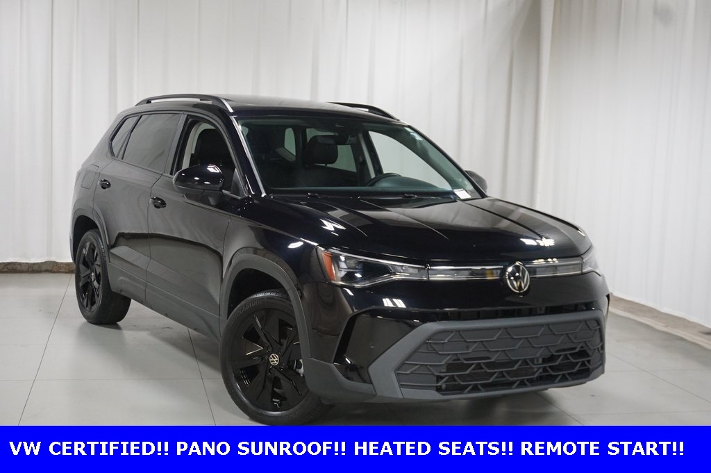 2025 Volkswagen Taos SE photo 2