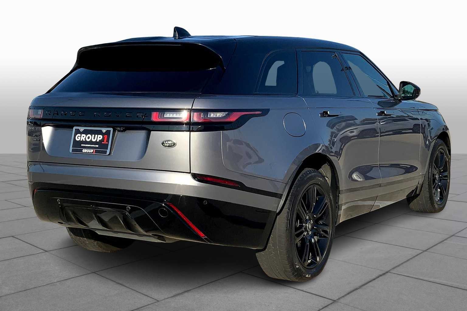 2020 Land Rover Range Rover Velar R-Dynamic S photo 11