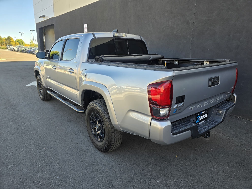 2020 Toyota Tacoma SR5 photo 3
