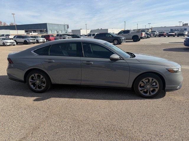 2025 Honda Accord Hybrid EX-L photo 3