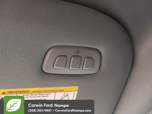 2025 Ford F-350 Lariat photo 22