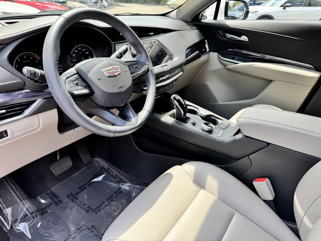 2023 Cadillac XT4 Luxury photo 19
