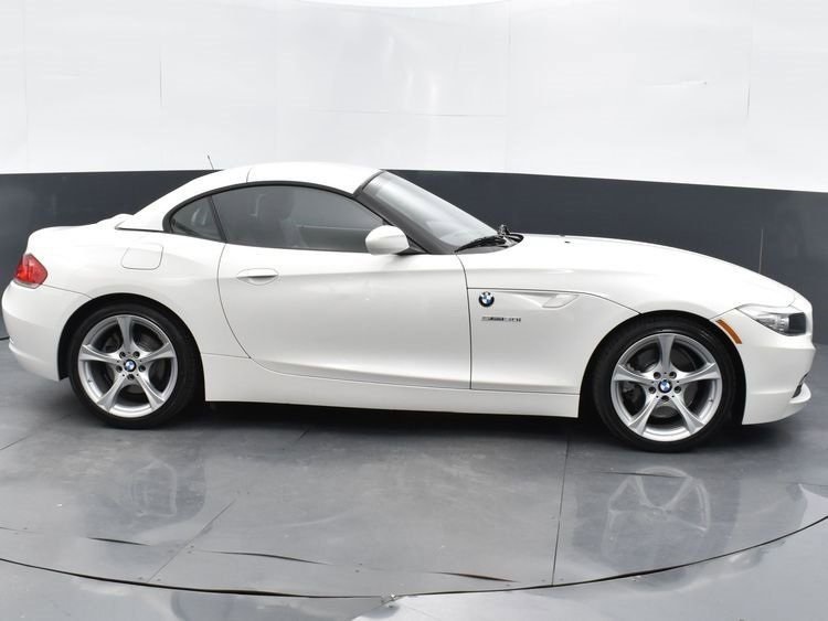 2011 BMW Z4 sDrive30i's photo