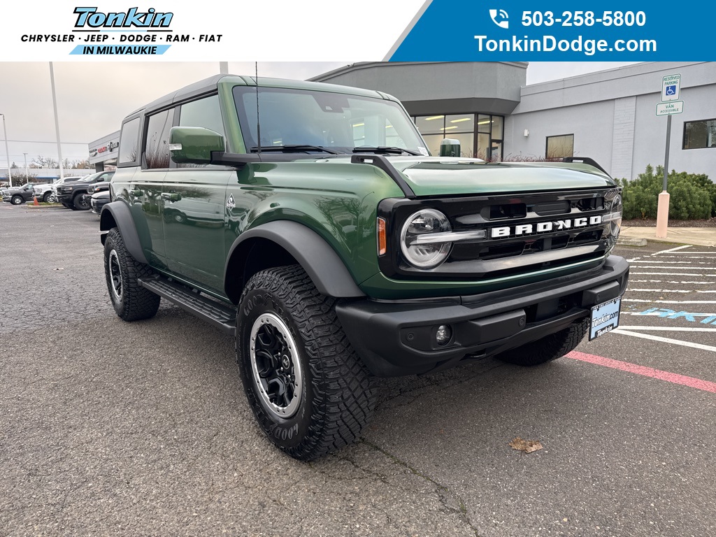 2024 Ford Bronco 4-Door Outer Banks's photo