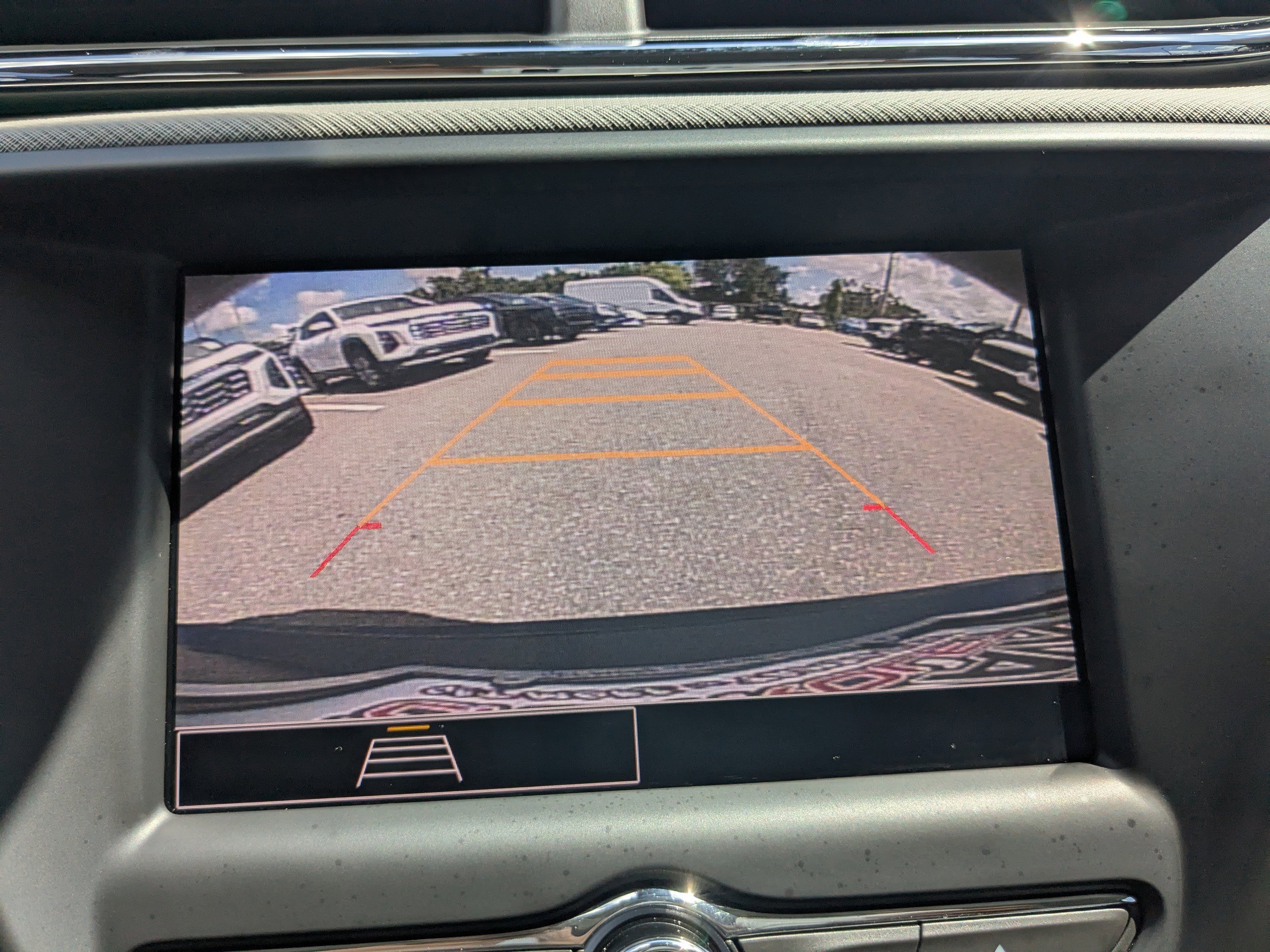 2022 Chevrolet Trailblazer LS photo 17