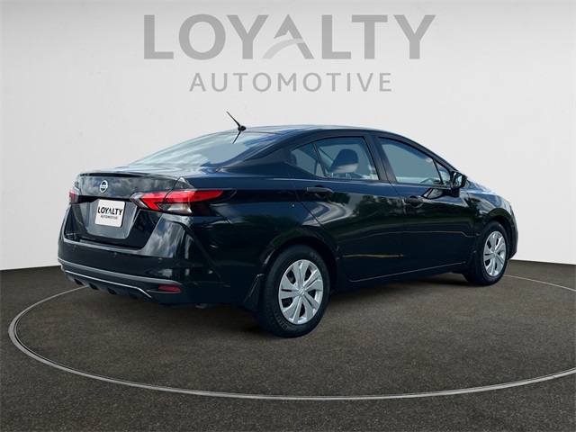 2021 Nissan Versa 1.6 S photo 5