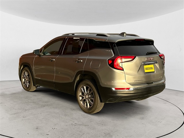 2024 Gmc Terrain SLT photo 3