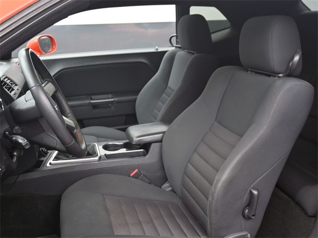 2010 Dodge Challenger R/T photo 5