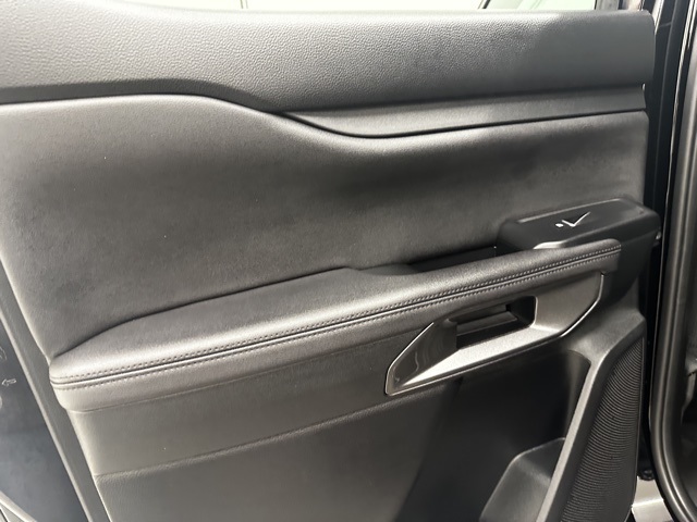 2025 Ford Ranger Lariat photo 19
