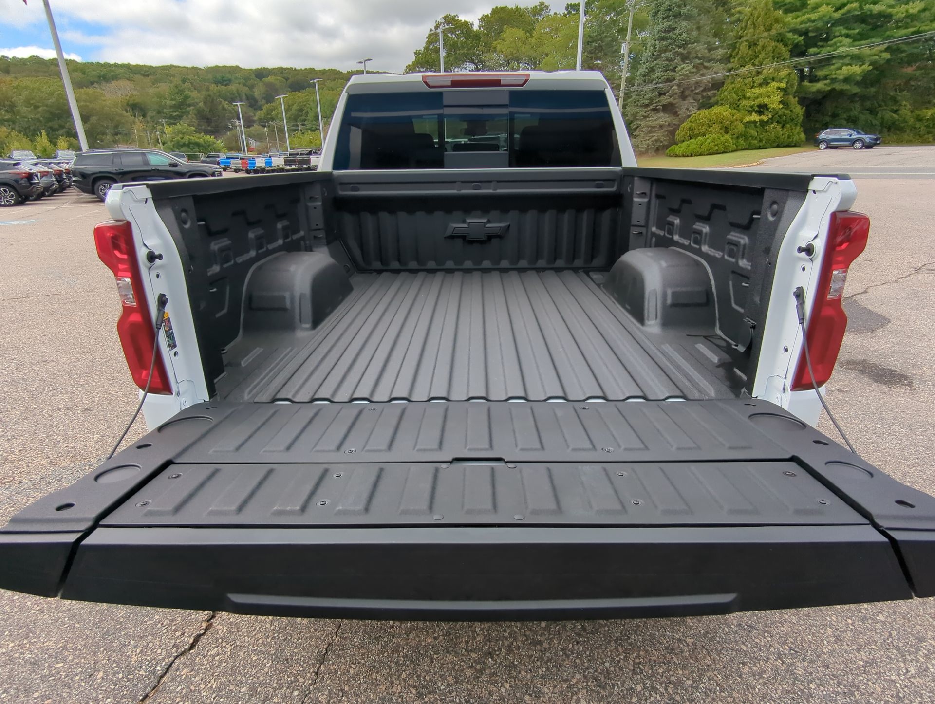 2026 Chevrolet Silverado 1500 RST photo 19