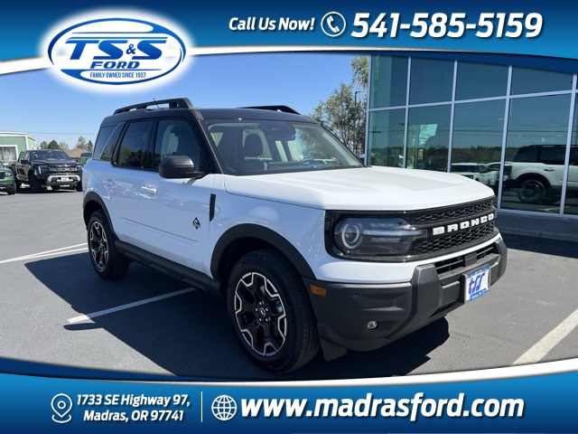 2025 Ford Bronco Sport Outer Banks's photo