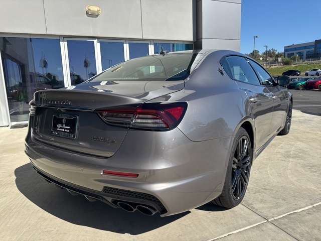2022 Maserati Quattroporte Modena Q4 photo 7