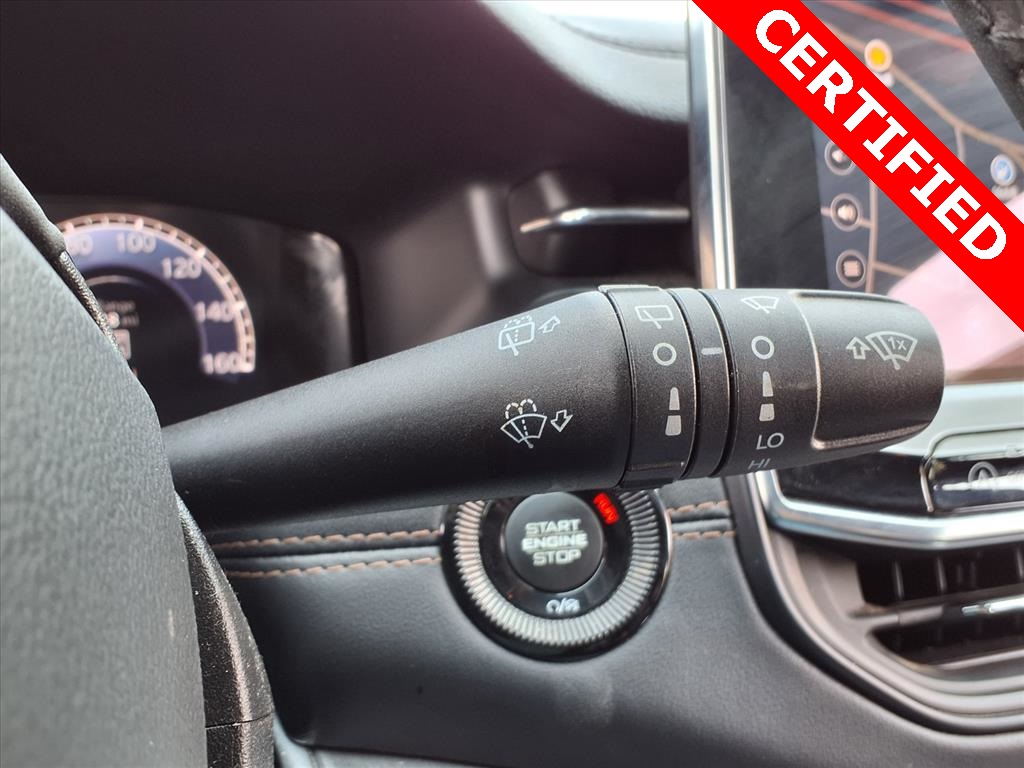 2023 Jeep Compass Limited photo 25