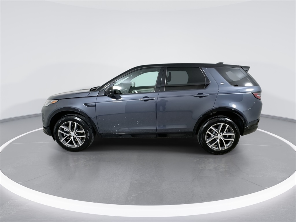 2025 Land Rover Discovery Sport SE photo 5
